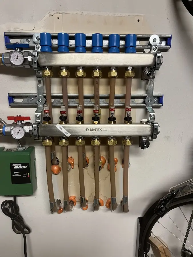 Plumber performing Leak Detection at a residential property in Englewood